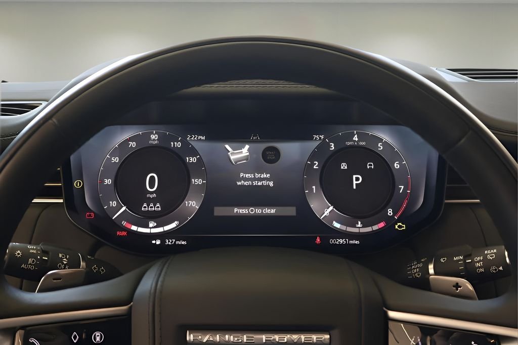 2025 Land Rover Range Rover SE - Photo 18