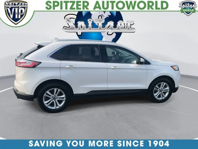 Used 2019 White Platinum Clearcoat Metallic Ford SEL image 10