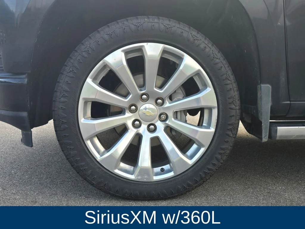 Used 2021 Black Chevrolet High Country image 8