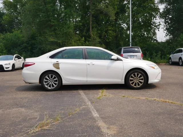 Used 2015 Blizzard Pearl Toyota XLE image 7