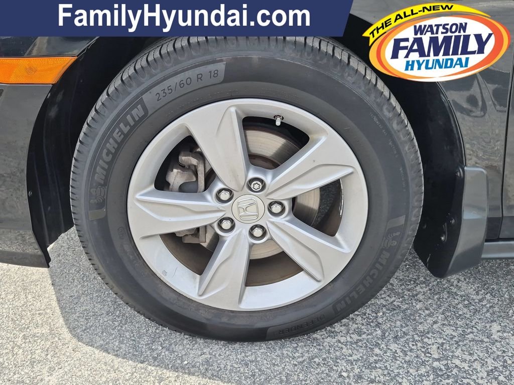 Used 2018 Black Honda EX-L image 10