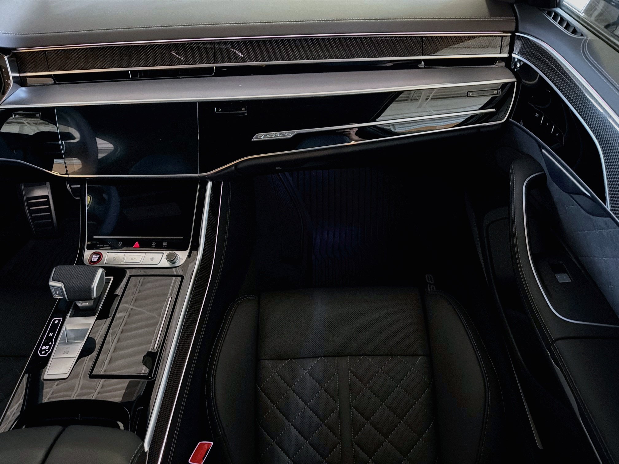 New 2026 Mythos Black Metallic Audi  image 17
