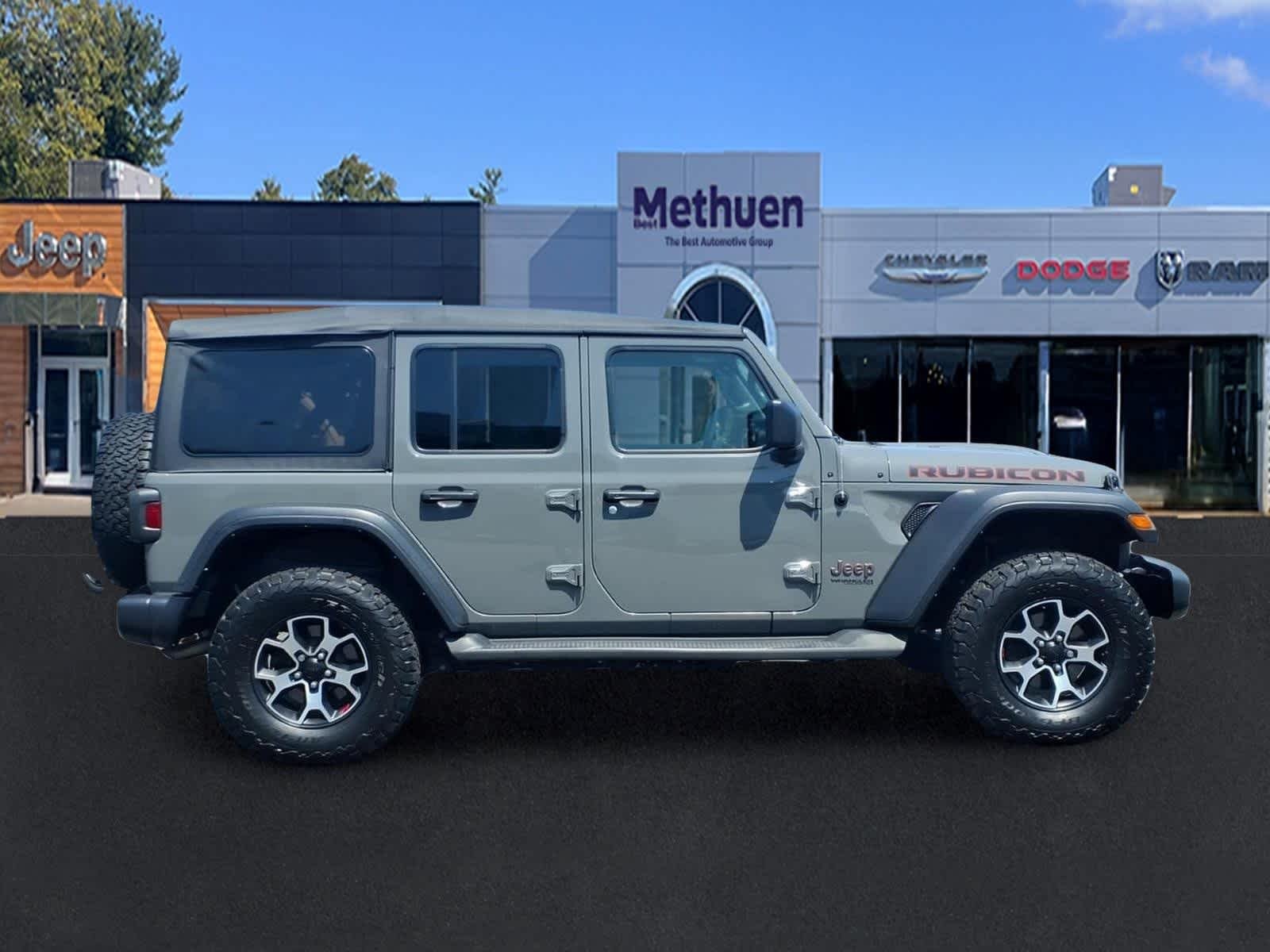 Used 2021 Sting-Gray Clearcoat Jeep Unlimited Rubicon image 2