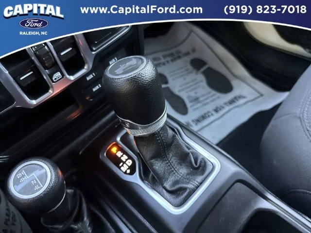 Used 2020 White Jeep Unlimited Sport Altitude image 30