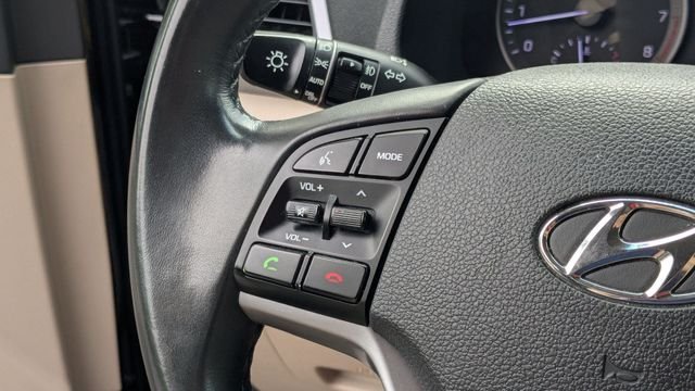 Used 2018 Black Hyundai SEL Plus image 13