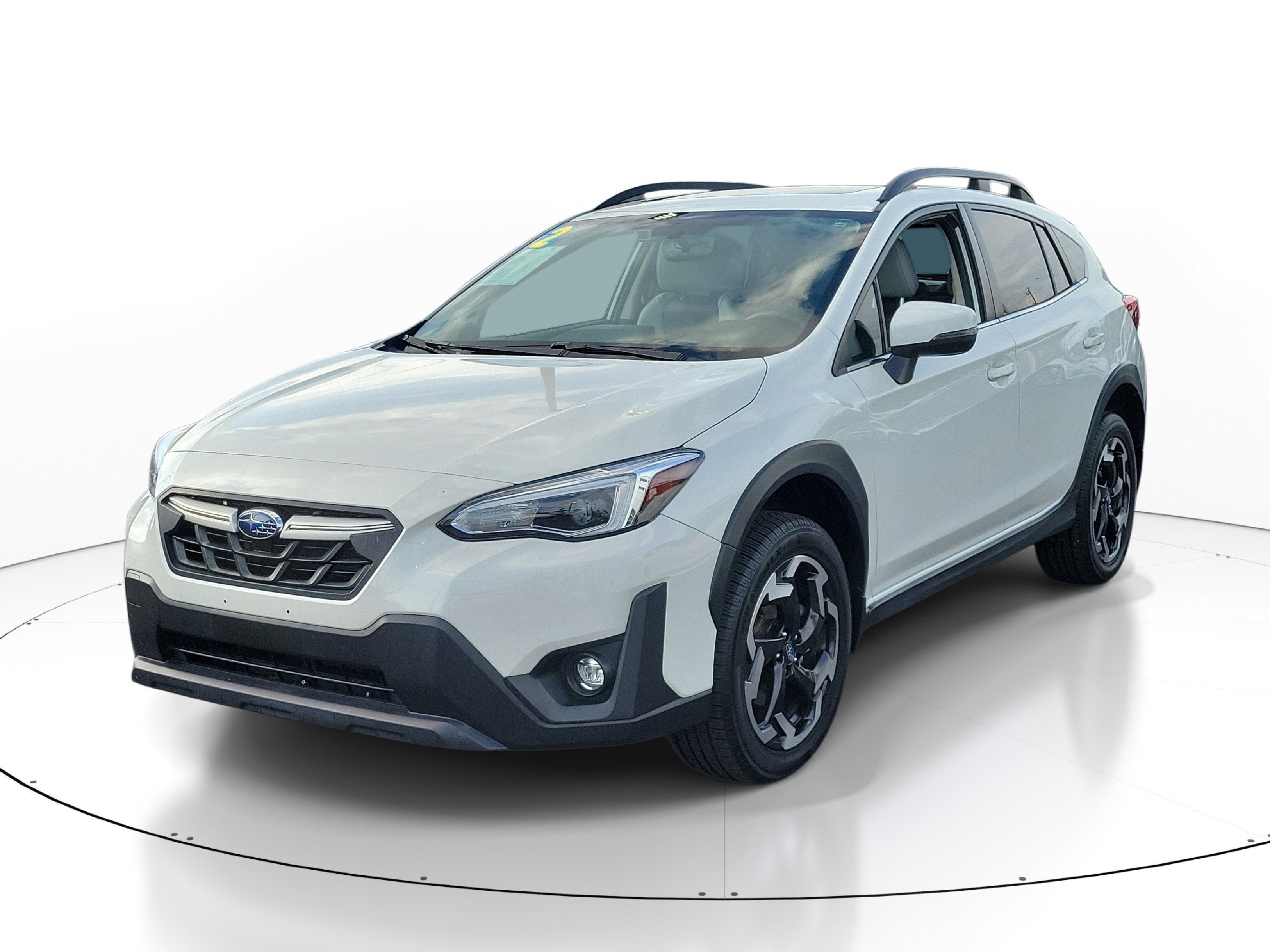 Used 2022 Crystal White Pearl Subaru Limited image 2
