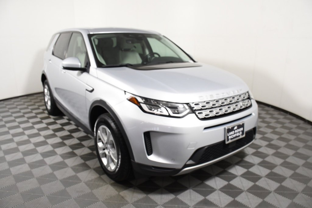 Used 2022 Hakuba Silver Metallic Land Rover S image 9