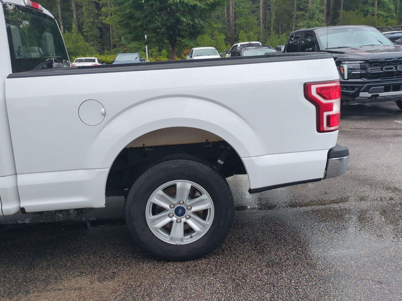 Used 2019 Oxford White Ford XL image 11