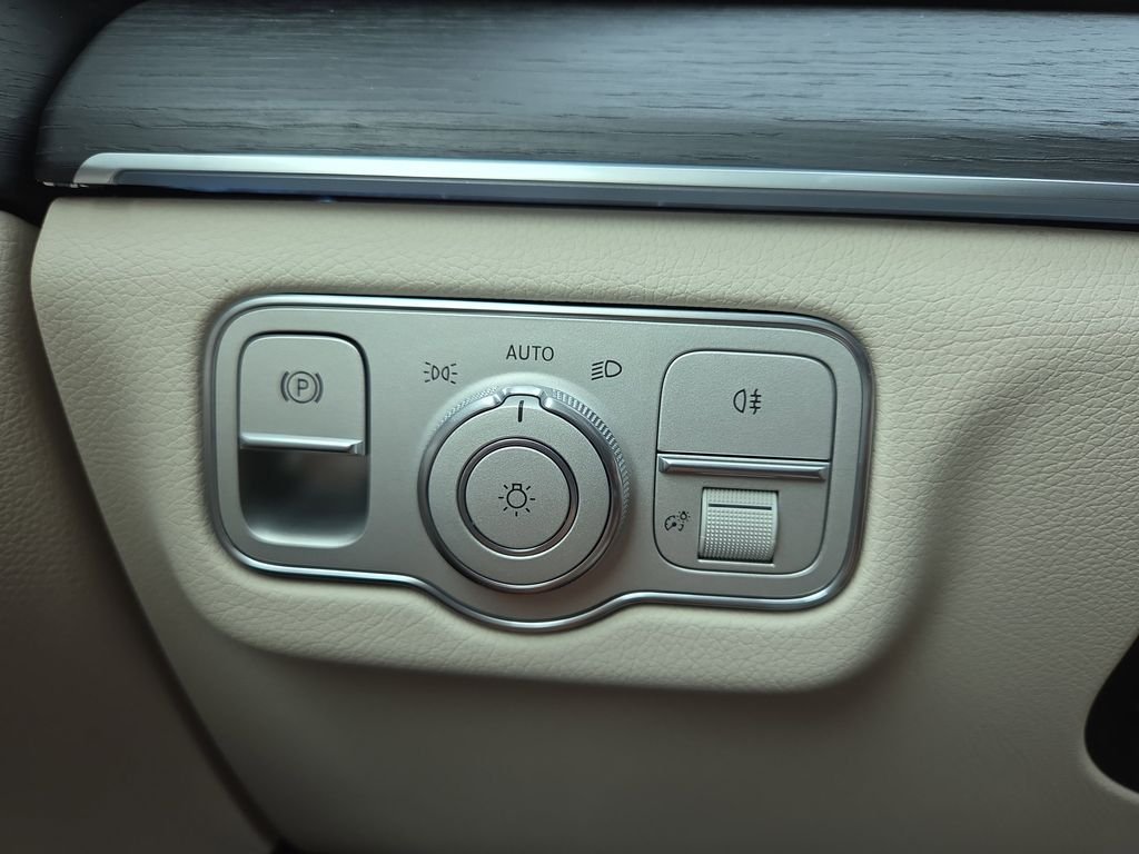 2026 Mercedes-Benz GLS Base - Photo 28
