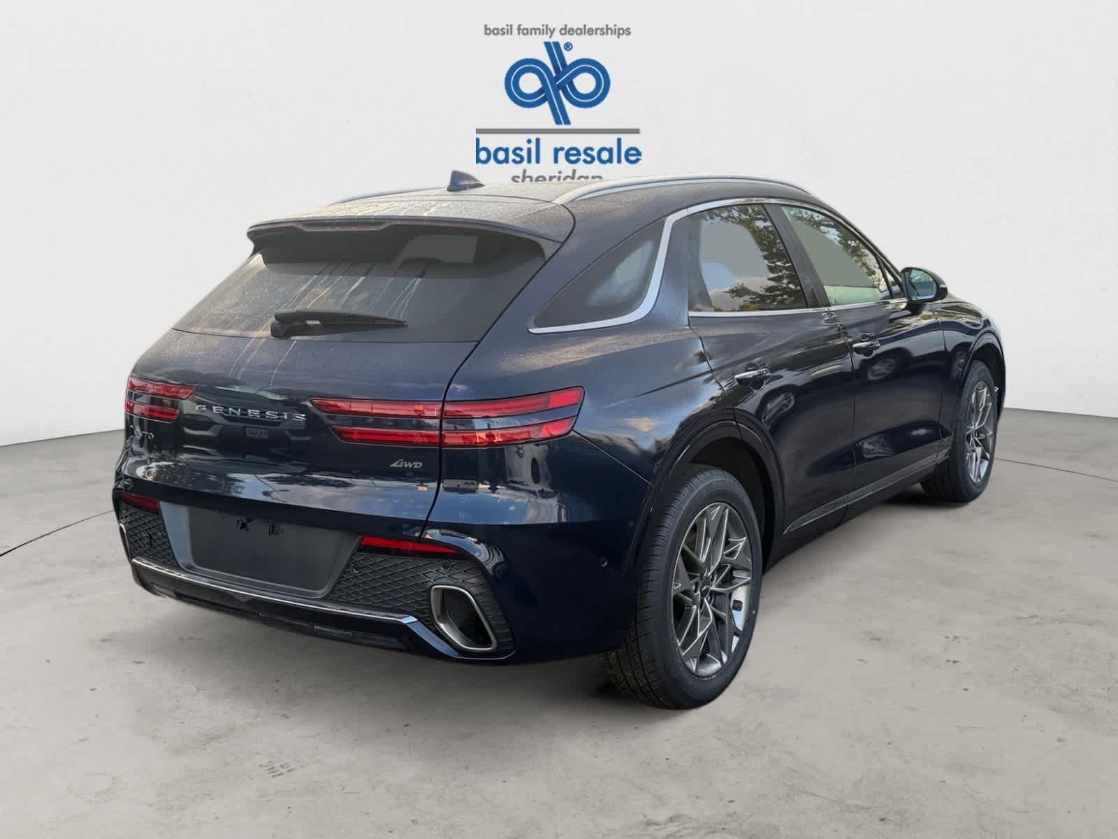 Used 2022 Adriatic Blue Genesis 2.5T image 6