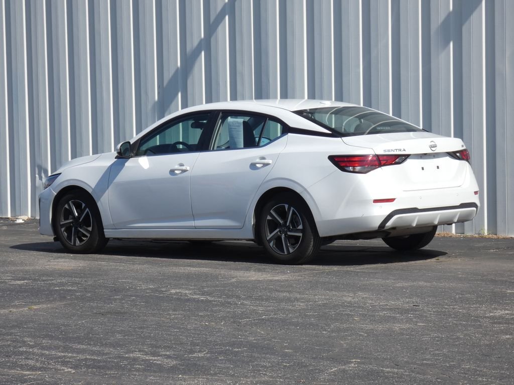 Used 2024 White Nissan SV image 20