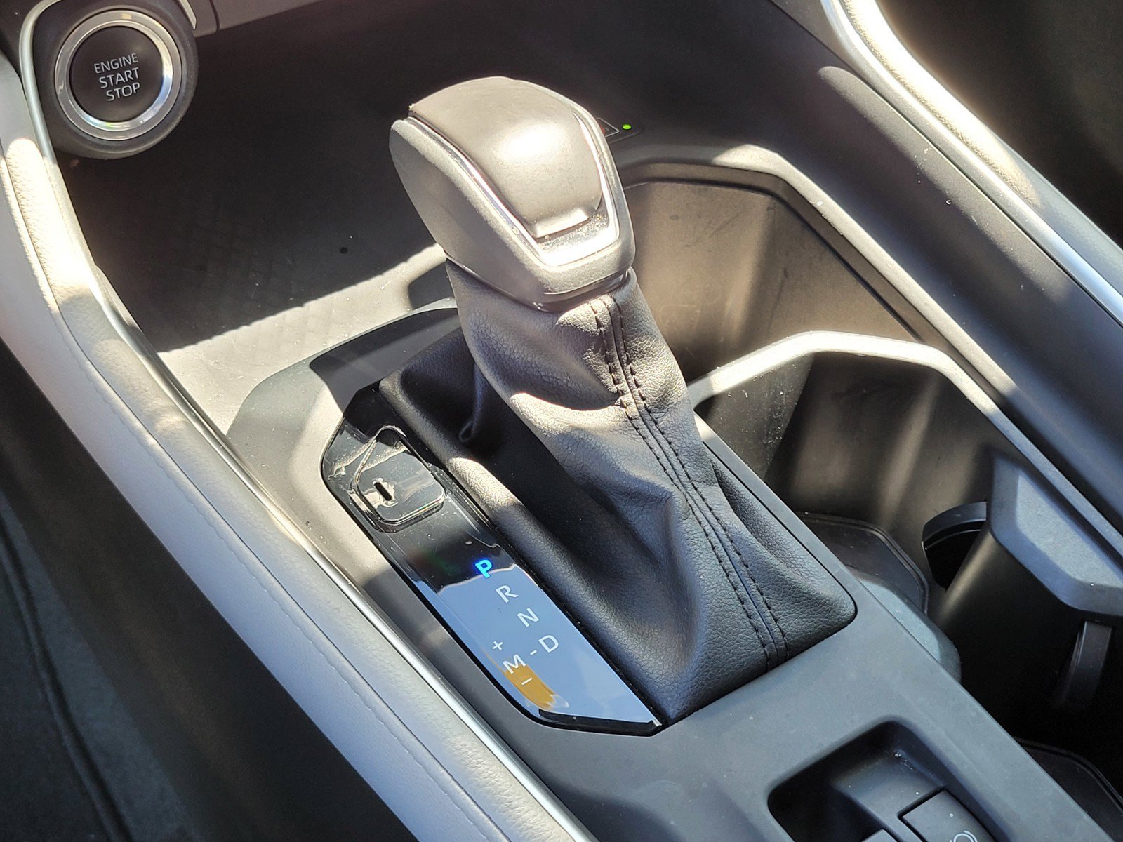 Certified Used 2024 White Toyota  image 22