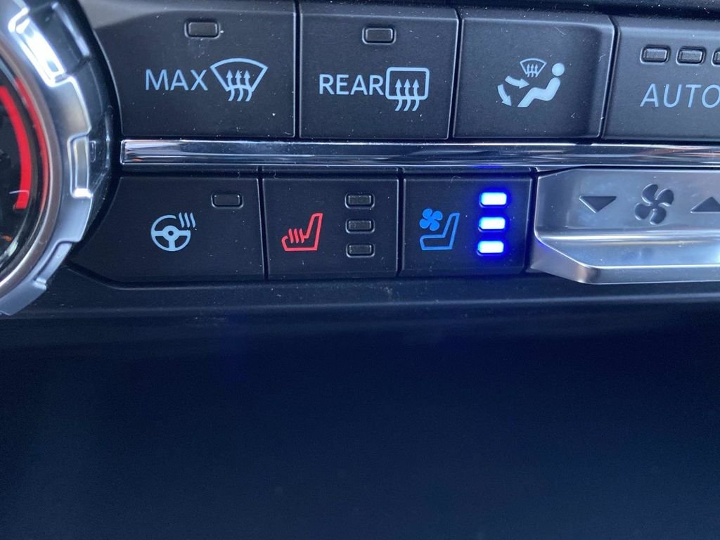 New 2026 Avalanche Ford Lariat® image 18