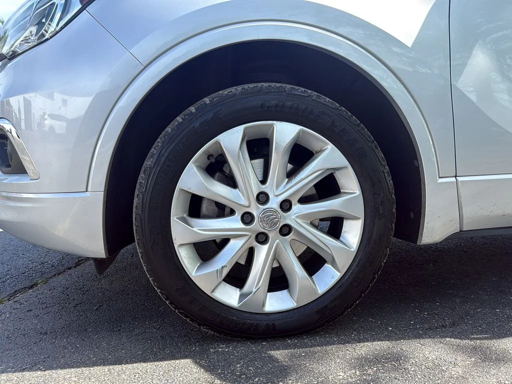 Used 2016 Silver Buick Premium I image 9
