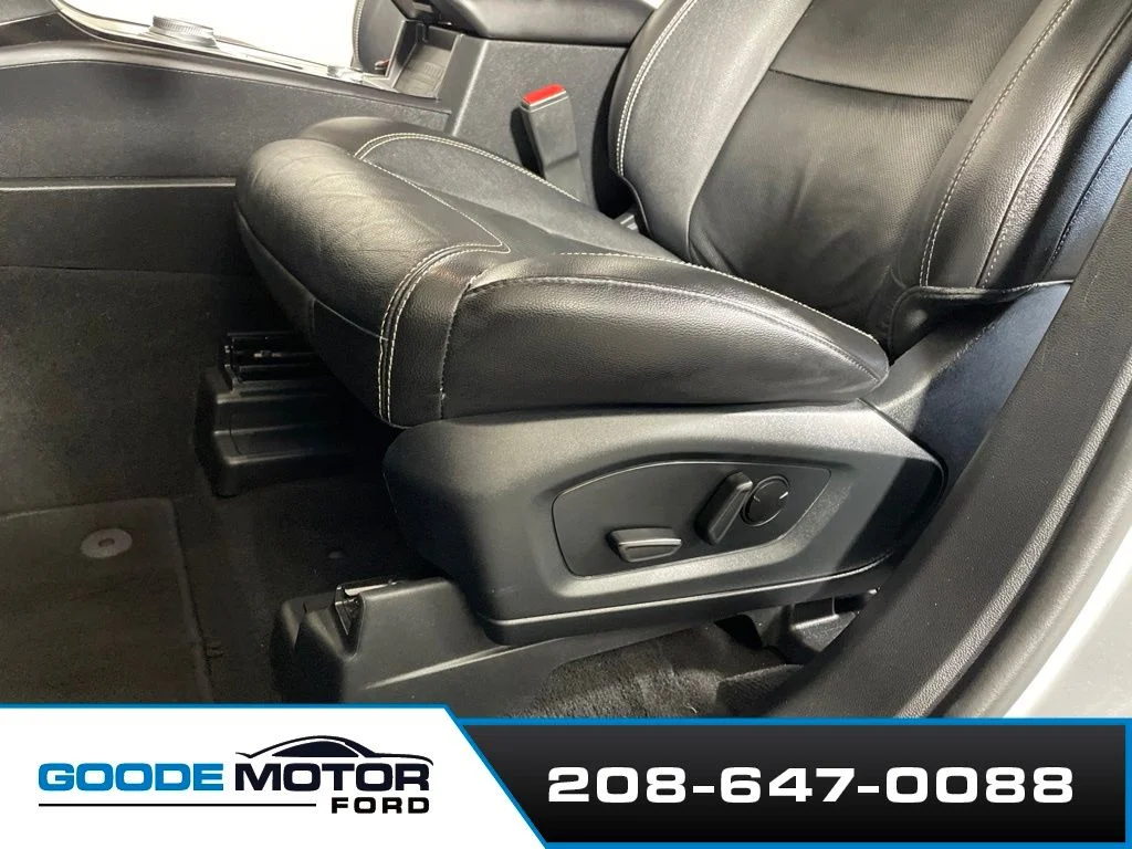 Used 2023 Silver Metallic Ford ST image 11