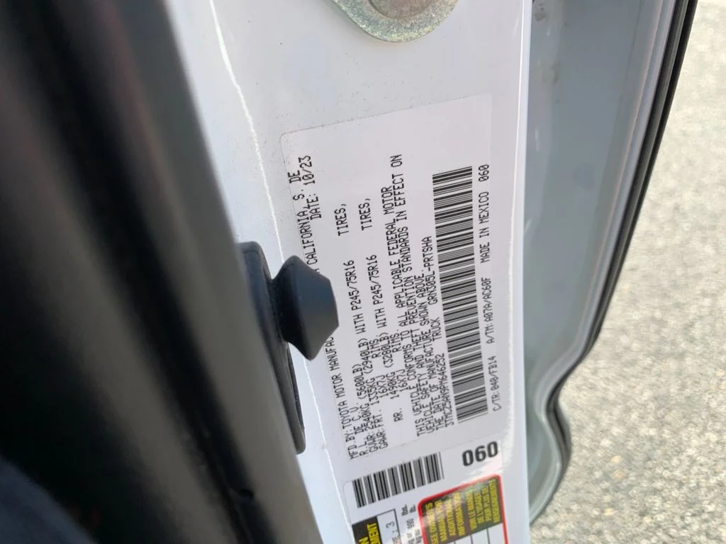 Used 2023 White Toyota SR image 35