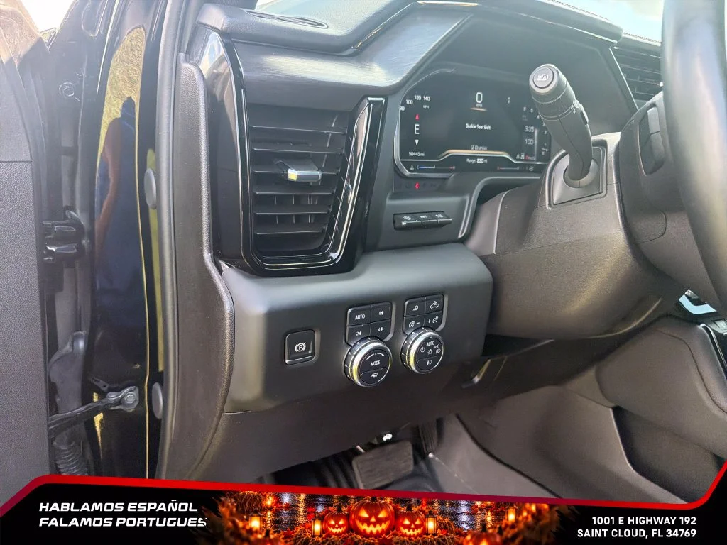 Used 2024 Onyx Black GMC AT4 image 17