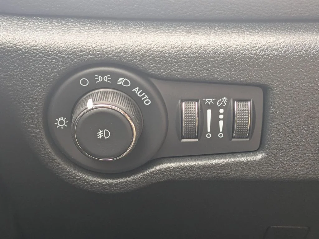2026 Chrysler Pacifica Limited - Photo 25