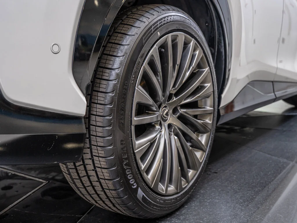 Used 2023 EMINENT WHITE PEARL Lexus 450e Luxury image 47