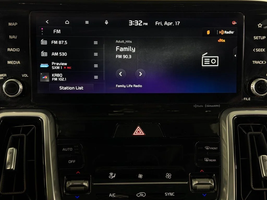 Certified Used 2023 Gray Kia SX image 19