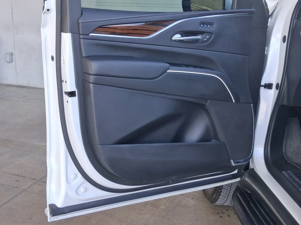 Used 2023 CRYSTAL WHITE TRICOAT Cadillac RWD Premium Luxury image 18