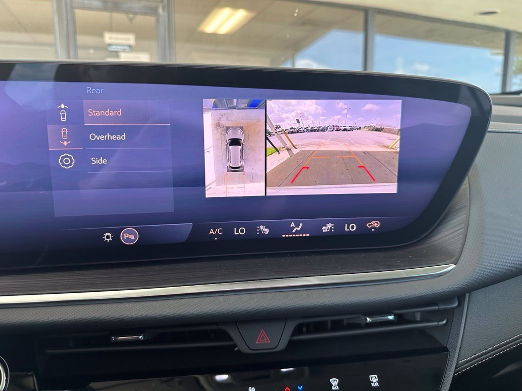 New 2026 Summit White Buick Preferred image 27