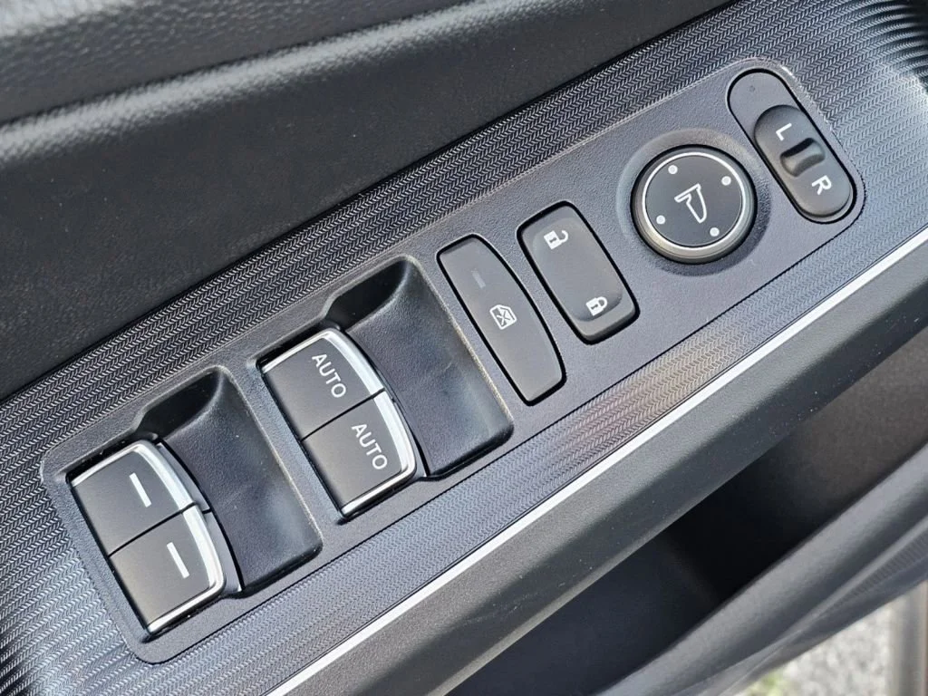 2026 Honda Civic Hatchback Sport Touring - Photo 31