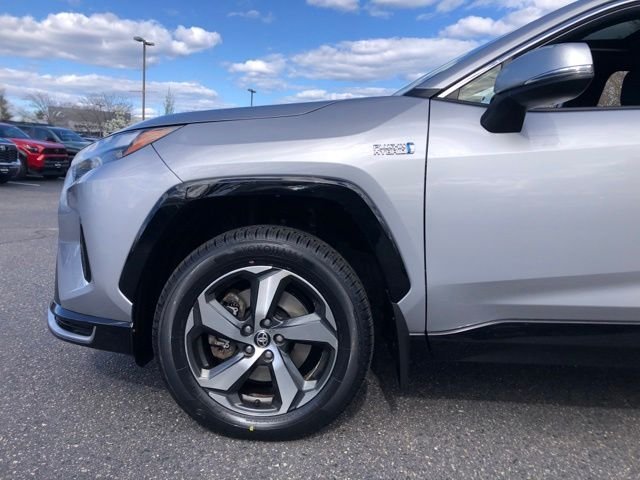 Used 2023 Silver Toyota SE image 38