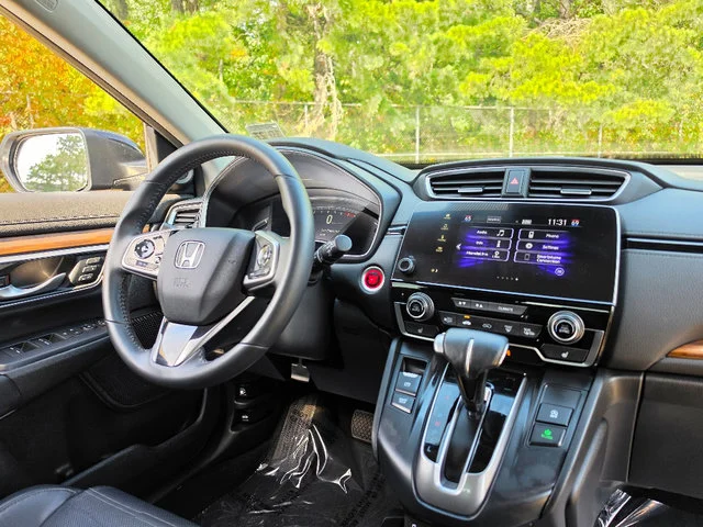 Used 2022 Crystal Black Pearl Honda AWD EX-L image 14