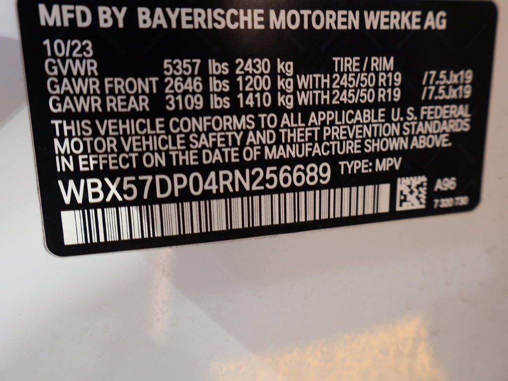 Used 2024 Mineral White Metallic BMW xDrive30i image 43