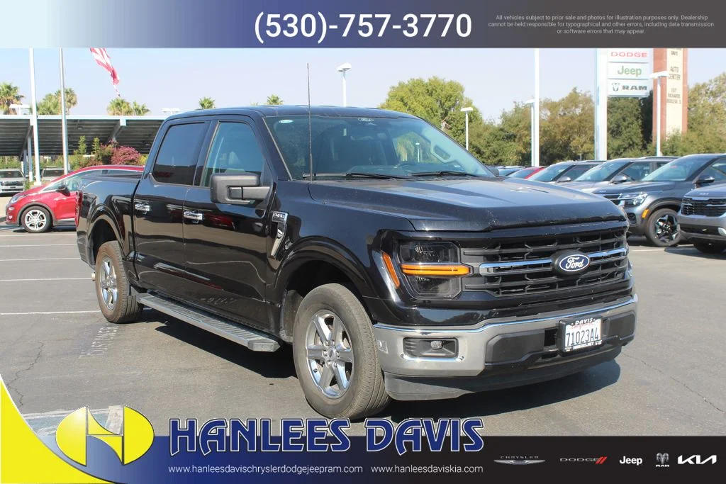 Used 2025 Black Ford XLT image 5
