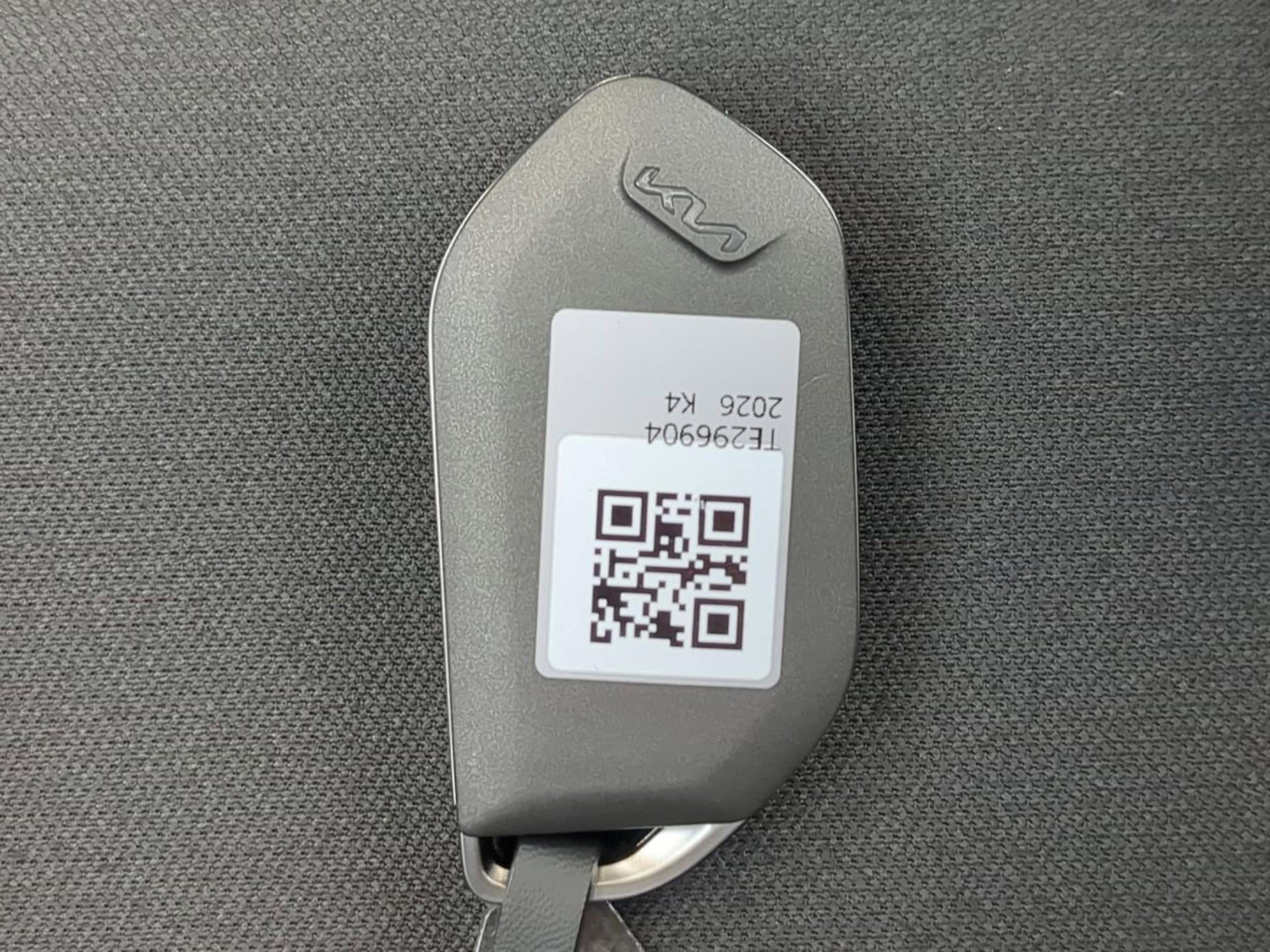 New 2026 Snow White Pearl Kia LXS image 26