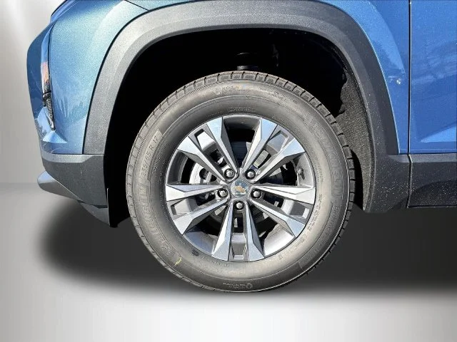 2027 Chevrolet Equinox LT - Photo 13