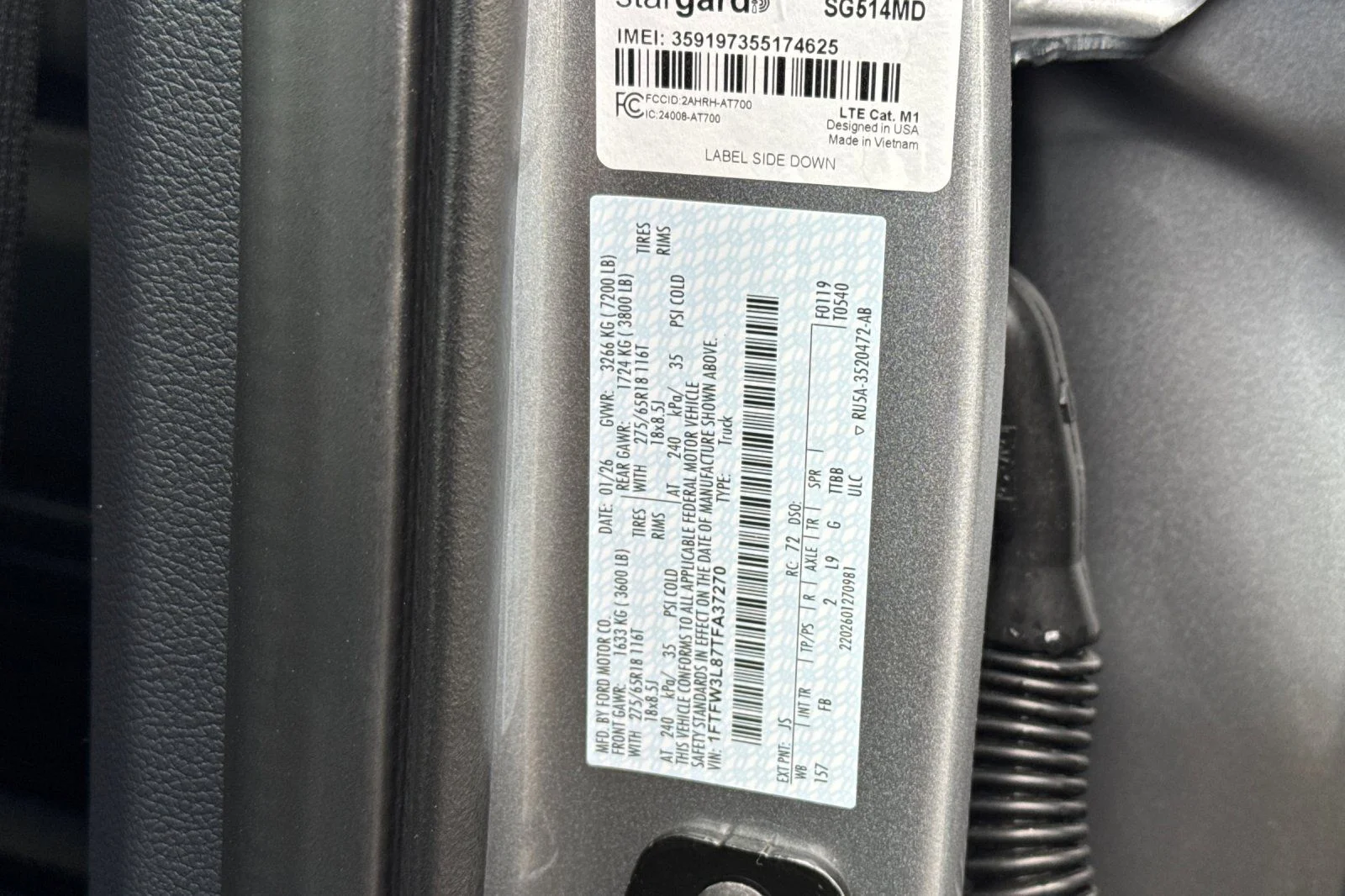 New 2026 Iconic Silver Metallic Ford XLT image 39