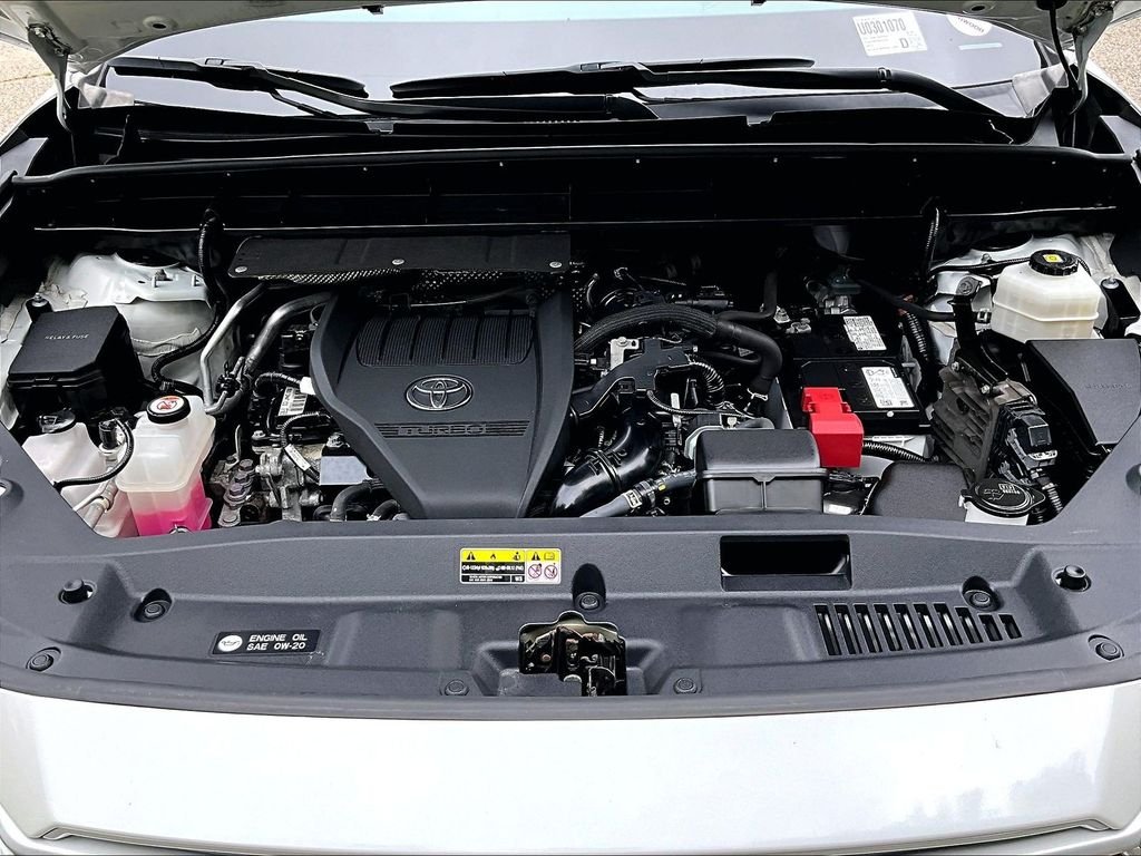 Used 2023 Beige Toyota XLE image 30
