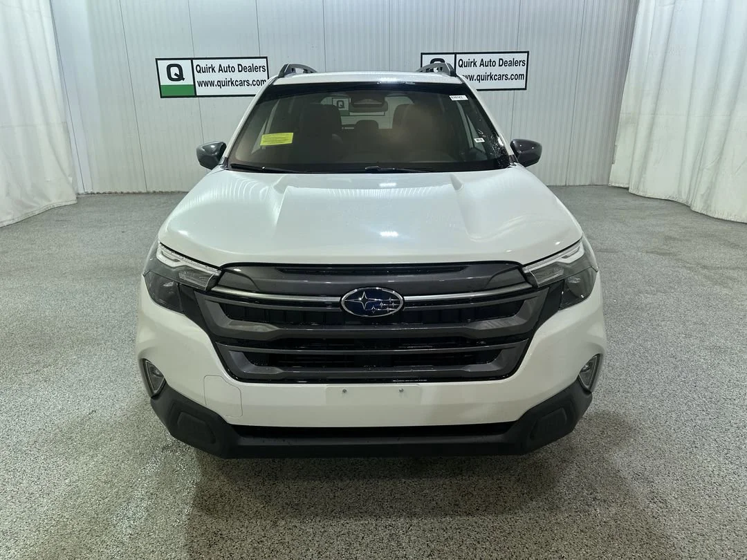 New 2026 Crystal White Pearl Subaru Premium image 2