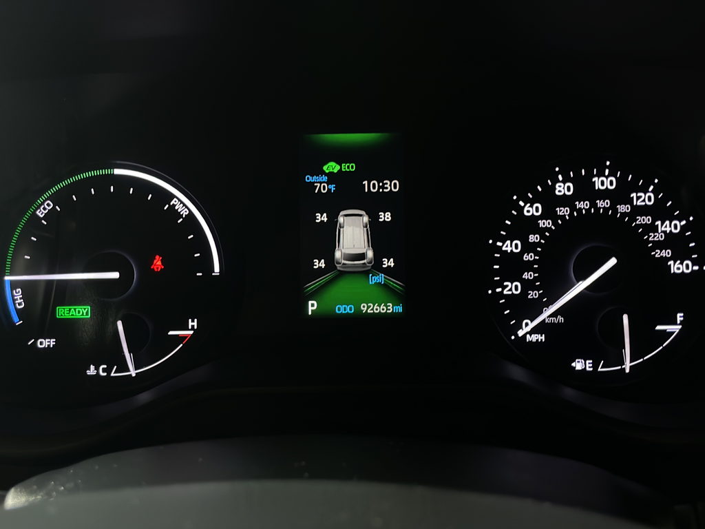 Used 2022  Toyota XLE image 23