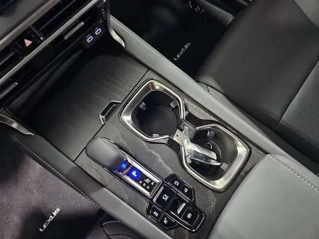 New 2026 Caviar Lexus PREMIUM image 31