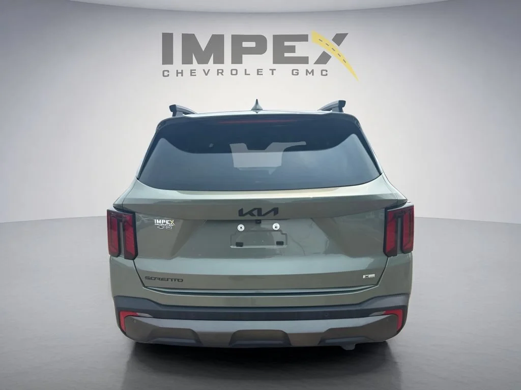 Used 2025  Kia X-Line SX image 4