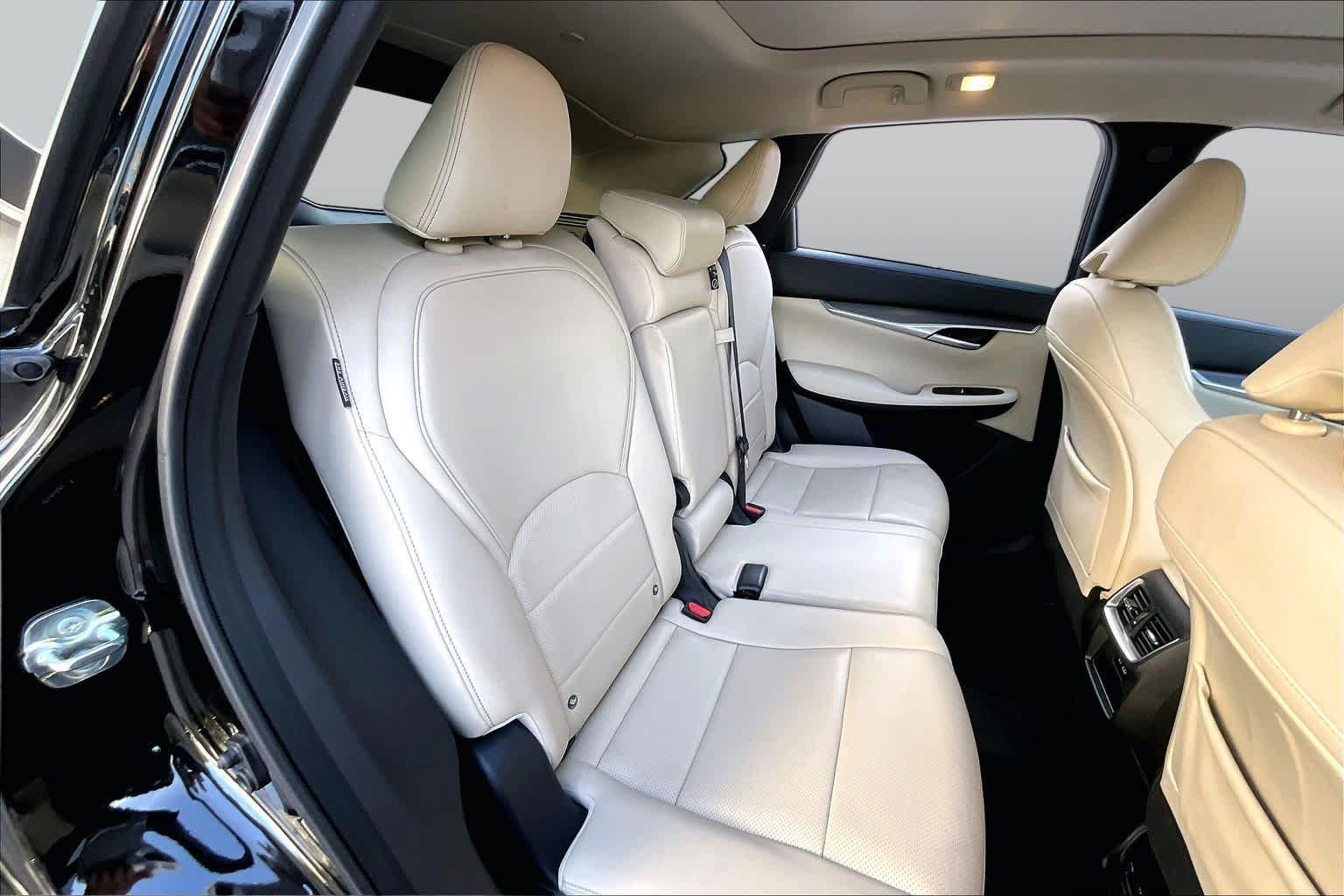 Used 2022 Black Obsidian INFINITI LUXE image 20