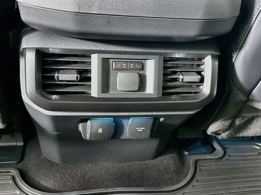 Used 2026 Avalanche Ford Raptor image 26