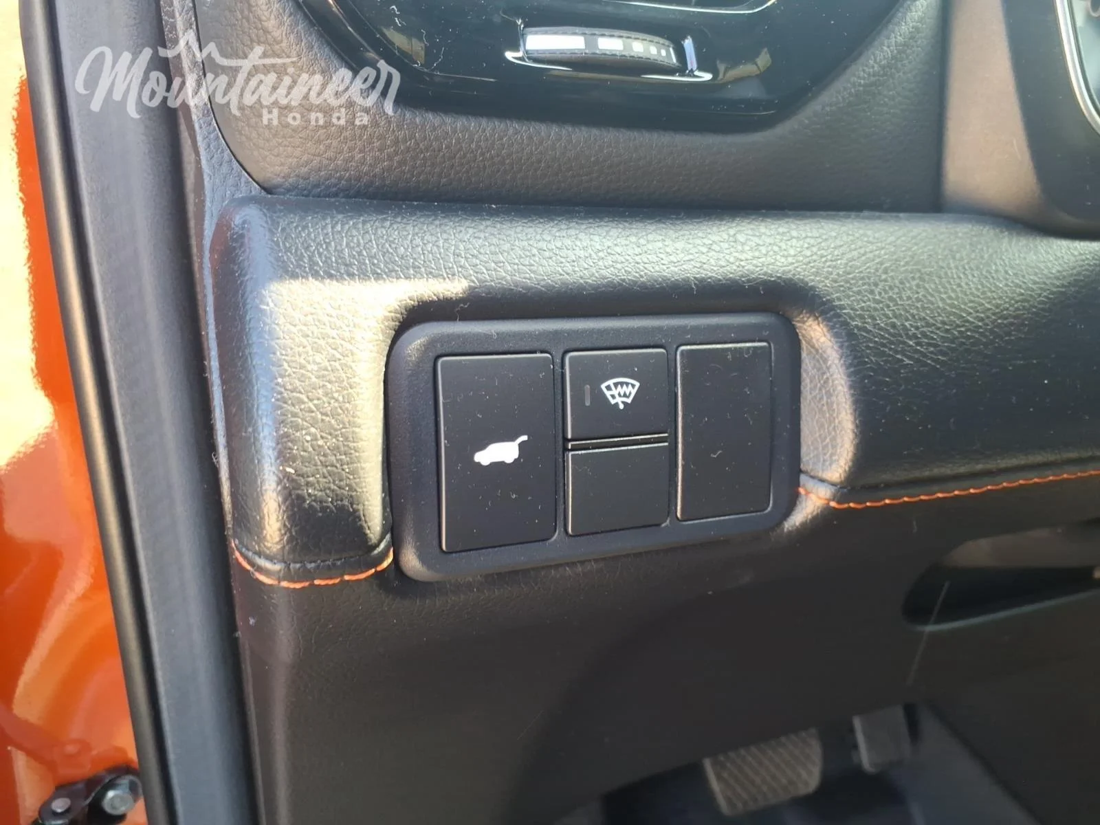 Used 2026 Sunset Orange II Honda TrailSport Elite image 35