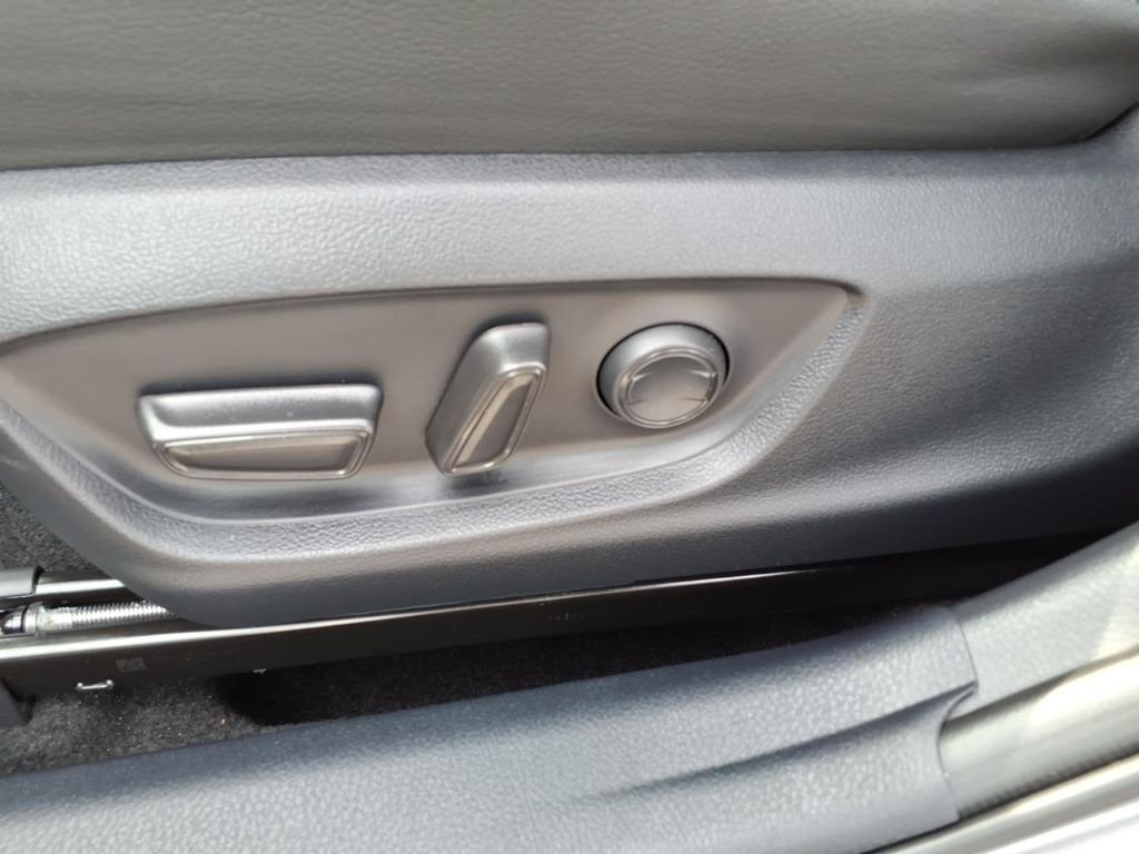 Used 2024 Predawn Gray Mica Toyota XLE image 14
