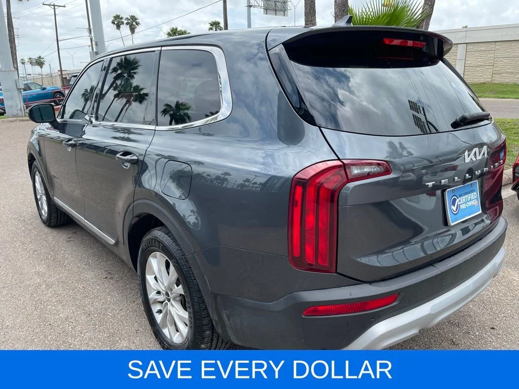 Used 2022 Gray Kia LX image 4