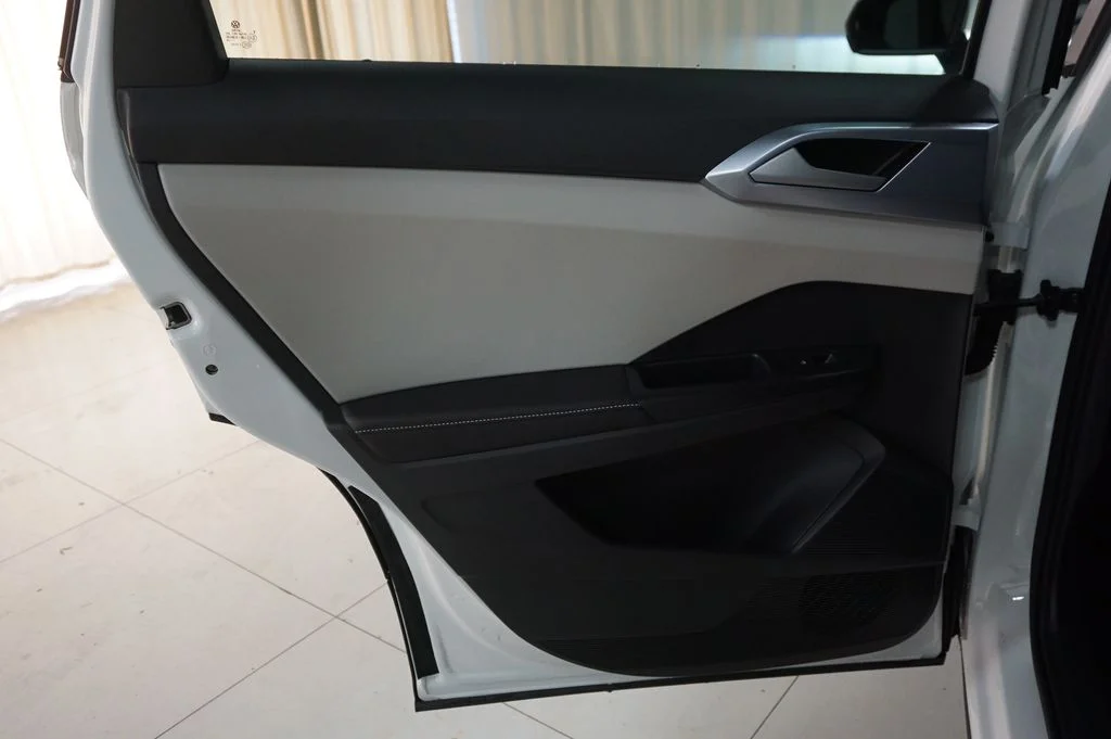 New 2026 Pure White Volkswagen 1.5T SE image 22