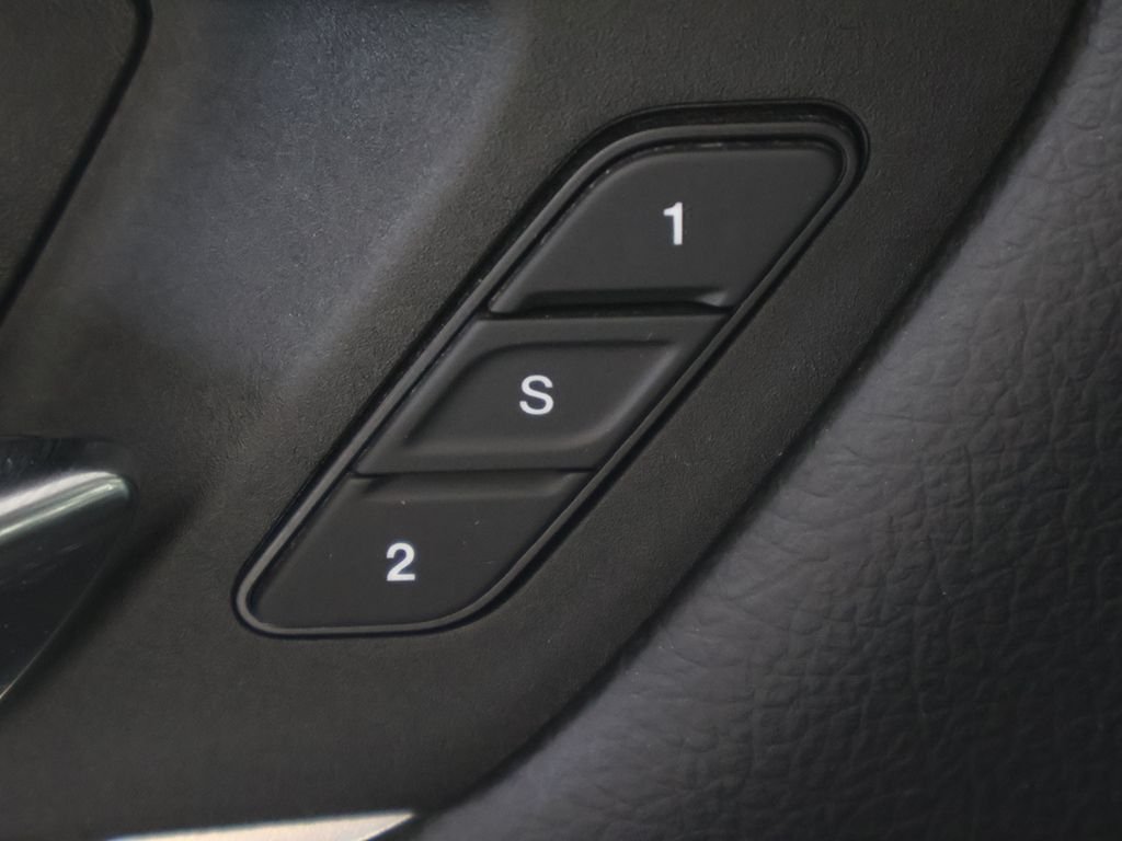 Used 2025 Black Ram Laramie image 34