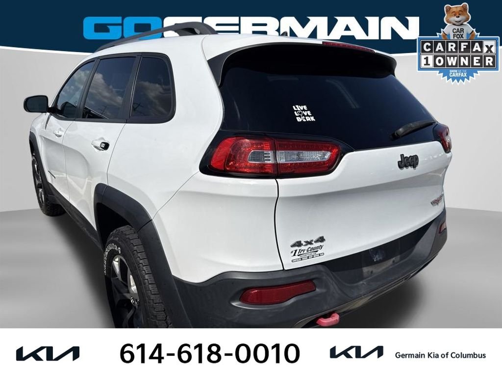Used 2014 White Jeep Trailhawk image 2