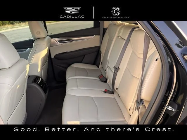 Used 2023 Stellar Black Metallic CADILLAC FWD Premium Luxury image 28