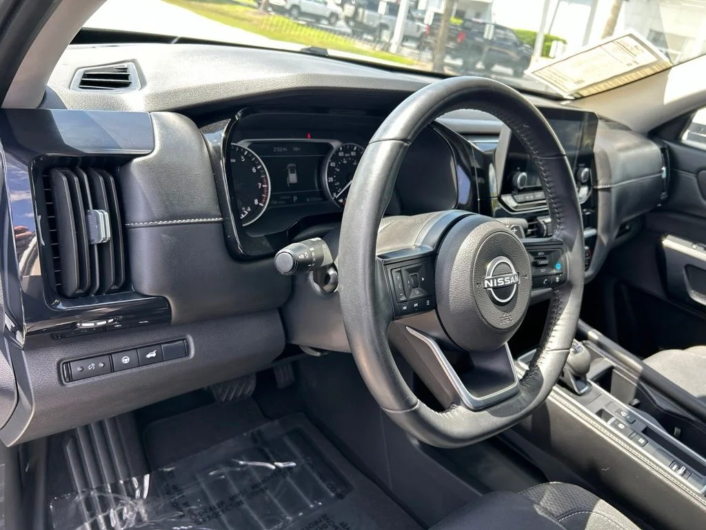 Certified Used 2025 White Nissan SV image 25