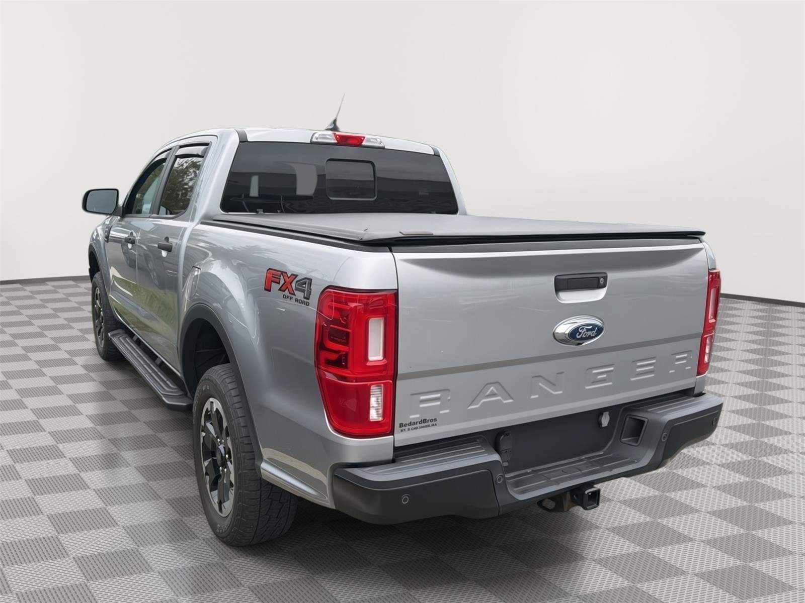 Used 2021 Iconic Silver Ford XL image 5